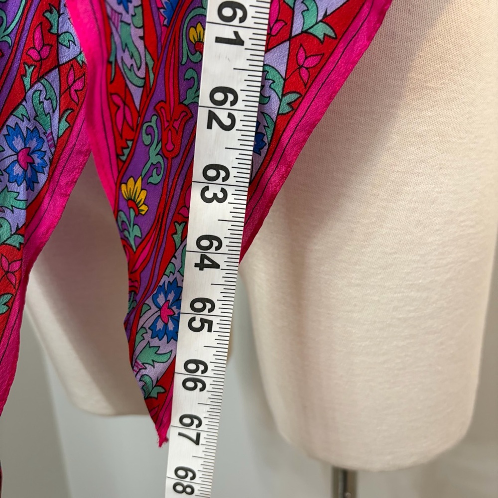 Vintage Liz Claiborne Silk Neck Scarf Floral Colorful Pink Red Blue Purple Green - Picture 5 of 6